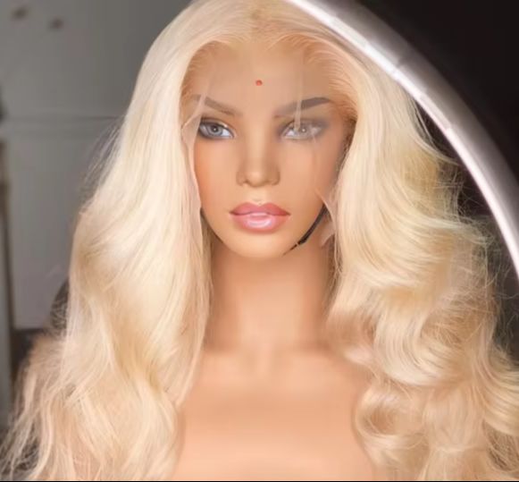 Peruka Blond 613 Długa Falowan – 613 Blonde Body Wave Lace Front Wig recenzja i cena
